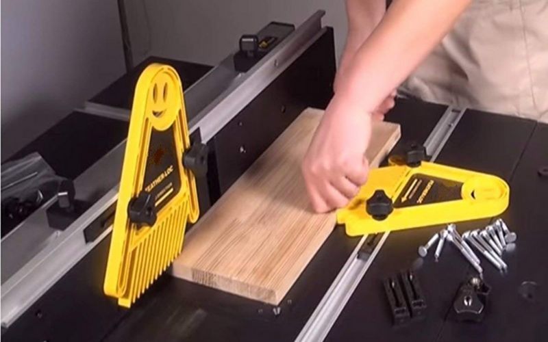 Best Featherboards For Table Saw Reviews And Buying Guide