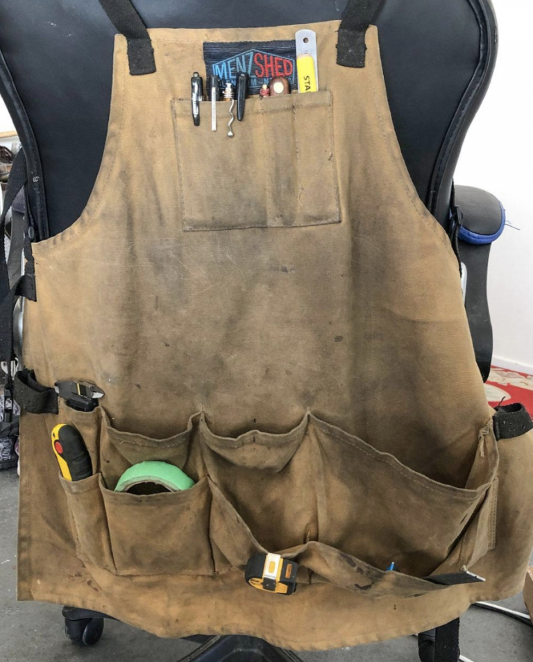 10 Best Woodworking Aprons in 2021 Reviews and Buying Guide